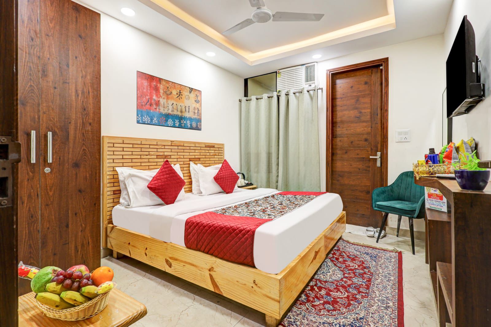Hotel Ashram View